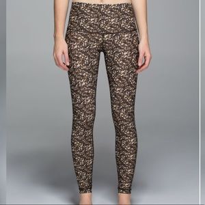 Lululemon Shine Tight Shimmy Shimmer Sequin Gold 6
